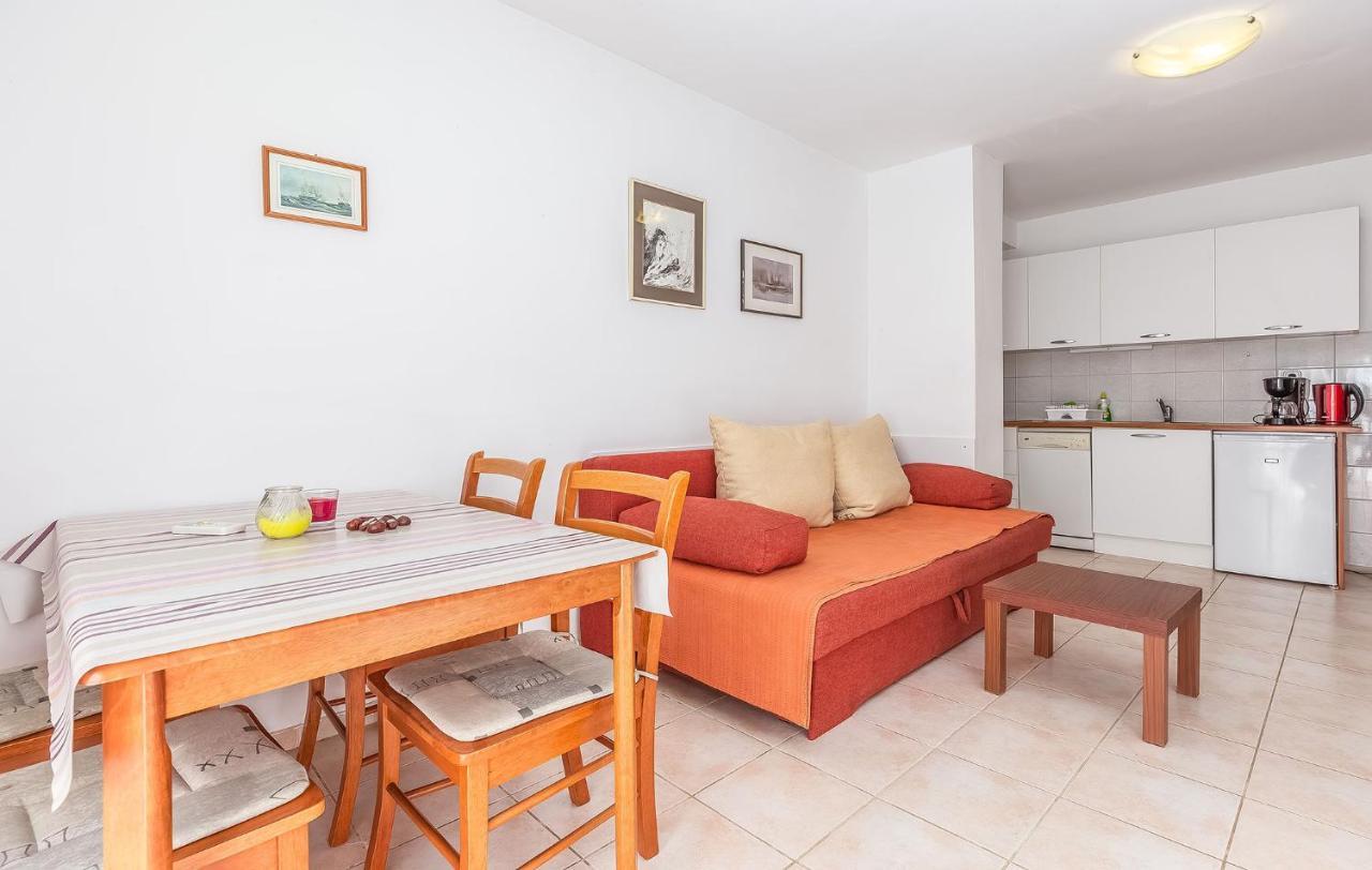Dubravka Apartment Porec Exterior photo